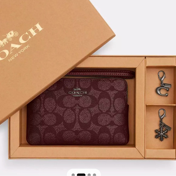 Coach Boxed Corner Zip Wristlet In Signature Canvas With Charms - Picture 2 of 4